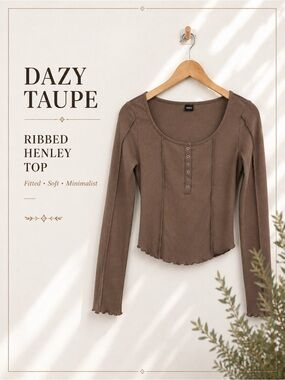 Dazy Taupe Ribbed Henley Scoop Neck Fitted Long Sleeve Minimalist Top Size Large